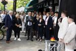 Amsterdam 10 juni 2022
Benno Leeser opent luxe chocolade winkel in Amsterdam zuid op de cornelis schuytstraat. Ook zijn vrouw Kitty Leeser is aanwezig