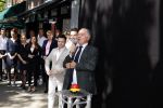 Amsterdam 10 juni 2022
Benno Leeser opent luxe chocolade winkel in Amsterdam zuid op de cornelis schuytstraat. Ook zijn vrouw Kitty Leeser is aanwezig
