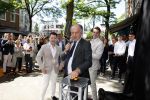 Amsterdam 10 juni 2022
Benno Leeser opent luxe chocolade winkel in Amsterdam zuid op de cornelis schuytstraat. Ook zijn vrouw Kitty Leeser is aanwezig