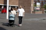 Amsterdam 14 juni 2022
Ontbijt georganisserd door Linda.nl en Victoria Koblenko met haar man Evgeniy Levchenko. Er is een aktie #bloemenvoorOekraine in het leven geroepen. Birgit Schuurman met vriend Sander v Haarlem achter kinderwagen