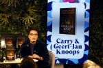 Den Haag 1 juni 2022
Carry Knoops en haar man Geert Jan Knoops bij boekhandel in Den Haag