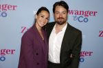 Amsterdam 25 juni 2022
Premiere zwanger en Co in Tuschinski . Chava voor in t Holt en partner Job Bovelander