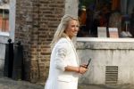 Maastricht 27 april 2022
Koningsdag wordt dit jaar in Maastricht gevierd .   Dionne Stax lopen over de route