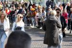 Maastricht 27 april 2022
Koningsdag wordt dit jaar in Maastricht gevierd .   Dionne Stax lopen over de route
