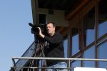 Utrecht 27 maart 2022
Bij voetbalclub DHSC in Utrecht wordt een dag georganiseerd waar geld opgehaald wordt voor Ukraine. Edward v Cuilenborg met videocamera