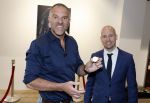Hilversum 28 maart 2022
Presentatie boek en munt van Bibian Mentel. Haar man Edwin Spee kwam met zijn vriendin Mandy.