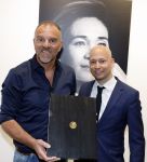 Hilversum 28 maart 2022
Presentatie boek en munt van Bibian Mentel. Haar man Edwin Spee kwam met zijn vriendin Mandy.