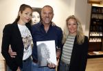 Hilversum 28 maart 2022
Presentatie boek en munt van Bibian Mentel. Haar man Edwin Spee kwam met zijn vriendin Mandy.