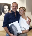 Hilversum 28 maart 2022
Presentatie boek en munt van Bibian Mentel. Haar man Edwin Spee kwam met zijn vriendin Mandy.