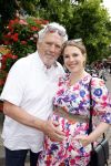 Hilversum 25 juni 2022
Ernst daniel Smid met zijn vriendin en zijn zwangere dochter Coosje