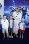 Amsterdam 12 juni 2022
Premiere Lightning (pixar) in Pathe Amsterdam noord.
Eveline Stallaart met zoon