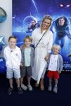 Amsterdam 12 juni 2022
Premiere Lightning (pixar) in Pathe Amsterdam noord.
Eveline Stallaart met zoon