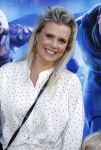 Amsterdam 12 juni 2022
Premiere Lightning (pixar) in Pathe Amsterdam noord.
Eveline Stallaart met zoon