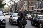 Amsterdam 29 maart 2022
Ferdinand Grapperhaus op de fiets in Amsterdam zuid.