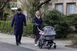 Amsterdam 30 maart 2022
Ferdinand Grapperhaus met zijn vrouw achter de kinderwagen in Amsterdam zuid.