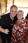 Lichtenvoorde 12 juli 2022
Frans bauer op persconferentie zwarte cross waar Tante Rikie afscheid van neemt