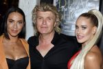 Amsterdam 30 juni 2022
Premiere Dragshow in the Harbour Club.
Hans Klok met zijn assistentes