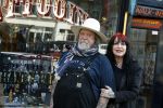 Amsterdam 21 maart 2022
Henk en Louise Schiffmacher zijn vandaag 17 jaar getrouwd.
