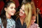 Amsterdam 3 juli 2022
Premiere Knor in Tuschinski.
Cast oa Alex Klaassen Henry v Loon en Jelka v Houten
Ilse warringa met ...