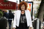 Amsterdam 1 juli 2022
Imca Marina met een vriendin en haar hondje in het centrum van Amsterdam