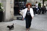 Amsterdam 1 juli 2022
Imca Marina met een vriendin en haar hondje in het centrum van Amsterdam