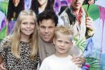 Amsterdam 3 juli 2022
Premiere de Grote slijmfilm in pathe Arena .
Jaap Kwakman met zijn kinderen