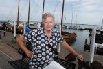 Volendam 30 juni 2022
CD presentatie bij Lotje van Edwin v Hoevelaak en zijn vriendin Natasja Poels . jan Keizer reikte de eerste cd uit.