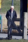 Marsum 26 maart 2022
Crematie van Piet Paulusma bij crematorium Andringstate. Piet zijn auto's stonden voor de aula geparkeerd . Jan Slagter