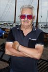 Volendam 30 juni 2022
CD presentatie bij Lotje van Edwin v Hoevelaak en zijn vriendin Natasja Poels . jan Keizer reikte de eerste cd uit. jan TRuijp met zijn vrouw