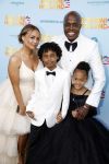 Rotterdam 26 juni 2022
Premiere Bon Bini 3 in Pathe Rotterdam.
Jandino Asporaat kwam met zijn vrouw en kinderen