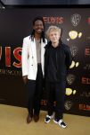 Amsterdam 13 juni 2022
Premiere Elvis in Tuschinski.
Jeangu Macrooy met partner Sebas
