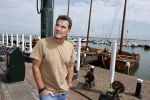 Volendam 30 juni 2022
CD presentatie bij Lotje van Edwin v Hoevelaak en zijn vriendin Natasja Poels . jan Keizer reikte de eerste cd uit. Jeroen v d Boom