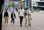 Amsterdam 3 juli 2022
Premiere de Grote slijmfilm in pathe Arena .
Jim Bakkum kwam met zijn kinderen en vriendjes