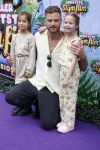 Amsterdam 3 juli 2022
Premiere de Grote slijmfilm in pathe Arena .
Jim Bakkum kwam met zijn kinderen en vriendjes