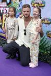 Amsterdam 3 juli 2022
Premiere de Grote slijmfilm in pathe Arena .
Jim Bakkum kwam met zijn kinderen en vriendjes