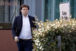 Rotterdam 25 maart 2022
John de Wolf en zijn vrouw Inge Zijdenbos trouwen in het Zalmhuis. Jochem Myjer trouwt ze.