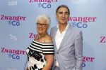 Amsterdam 25 juni 2022
Premiere zwanger en Co in Tuschinski . Johan Nijenhuis met moeder