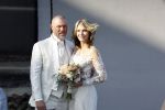 Rotterdam 25 maart 2022
John de Wolf en zijn vrouw Inge Zijdenbos trouwen in het Zalmhuis. Jochem Myjer trouwt ze.