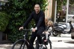 Amsterdam 13 juni 2022
Johnny Heitinga met zijn dochter Rixo in Amsterdam zuid