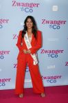 Amsterdam 25 juni 2022
Premiere zwanger en Co in Tuschinski .
Miss Nederland Julia Sinning