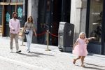 Amsterdam 3 juli 2022
Premiere Knor in Tuschinski.
Cast oa Alex Klaassen Henry v Loon en Jelka v Houten .
Kaja Wolffers met zijn vrouw en kinderen