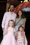 Amsterdam 3 juli 2022
Premiere Knor in Tuschinski.
Cast oa Alex Klaassen Henry v Loon en Jelka v Houten .
Kaja Wolffers met zijn vrouw en kinderen