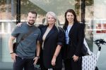 Amsterdam 14 juni 2022
Ontbijt georganisserd door Linda.nl en Victoria Koblenko met haar man Evgeniy Levchenko. Er is een aktie #bloemenvoorOekraine in het leven geroepen. Karin Swerink en Roos Moggre