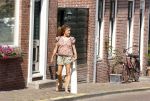 Monnickendam 19 juli 2022
Katja Schuurman met haar dochtertje Coco aan het winkelen