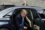 Amsterdam 14 juni 2022
Koning Willem Alexander en prinses Beatrix arriveren beide in hun audi A8 bij het paleis op de dam.