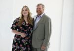 Den Haag 24 juni 2022
Het jaarlijkse fotouurtje in paleis Noordeinde. Aanwezig Koning Willem Alexander Koningin Maxima Prinses Amalia Prinses Alexia en Prinses Ariane
