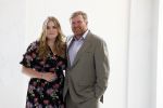 Den Haag 24 juni 2022
Het jaarlijkse fotouurtje in paleis Noordeinde. Aanwezig Koning Willem Alexander Koningin Maxima Prinses Amalia Prinses Alexia en Prinses Ariane