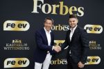 Wassenaar 6 juli 2022
Presentatie Forbes NL in samenwerking met FEEV op kasteel Wittenburg. Luiz Costa van Forbes Monaco en Forbes Nederland en Lase Hu