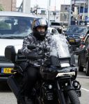 Alkmaar 14 juli 2022
Marco Borsato op zijn nieuwe Harley davidson Pan America 1250 Specoal Motor in de straten van Alkmaar .