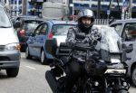 Alkmaar 14 juli 2022
Marco Borsato op zijn nieuwe Harley davidson Pan America 1250 Specoal Motor in de straten van Alkmaar .
